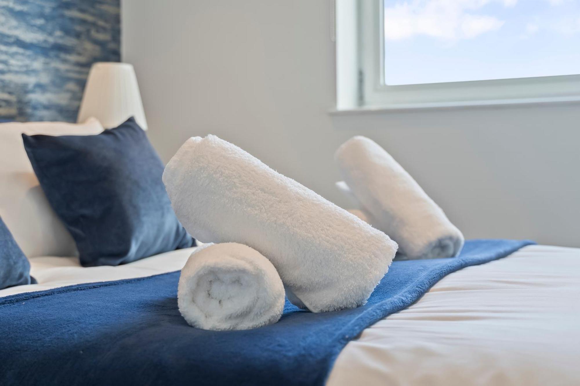 Spacious 2 Bedroom Apartment-City Centre - Free Parking- Sleeps 5 Бирмингем Экстерьер фото