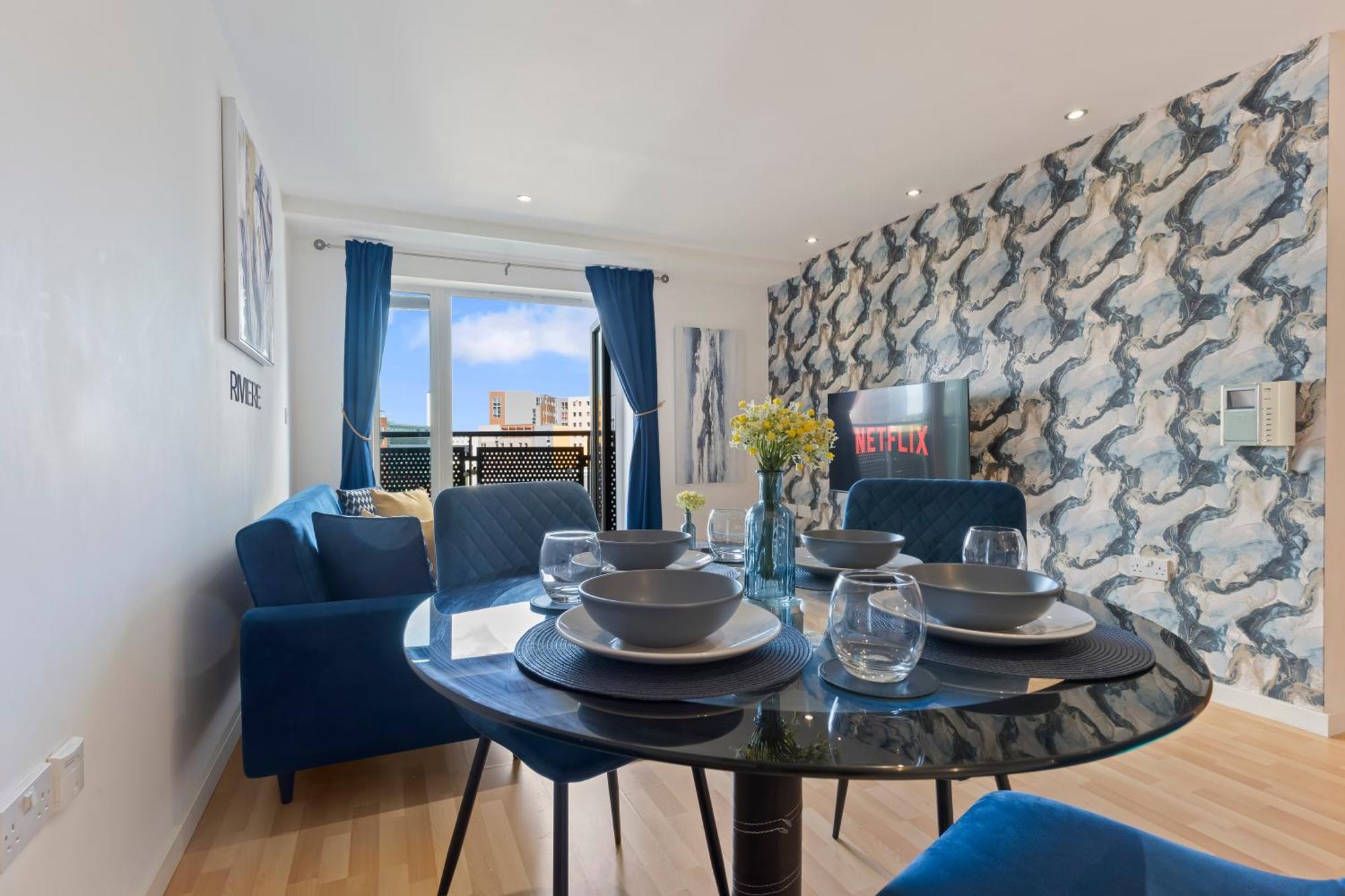 Spacious 2 Bedroom Apartment-City Centre - Free Parking- Sleeps 5 Бирмингем Экстерьер фото