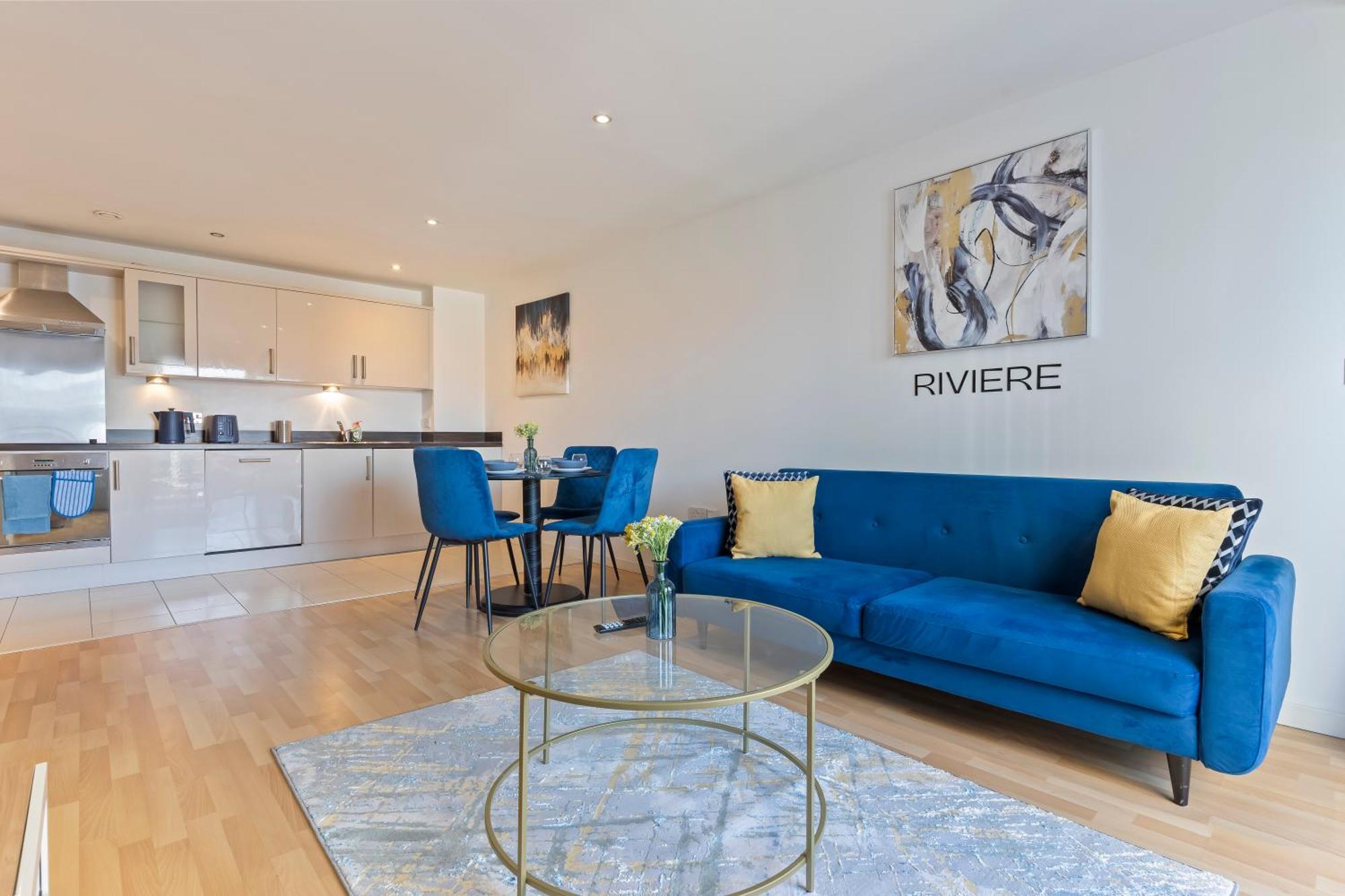 Spacious 2 Bedroom Apartment-City Centre - Free Parking- Sleeps 5 Бирмингем Экстерьер фото